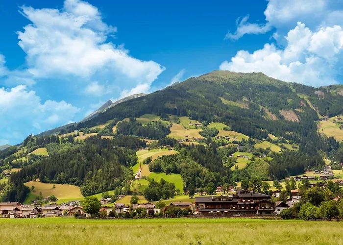 In Tyrol Near Lift Vakantiehuis Fügen