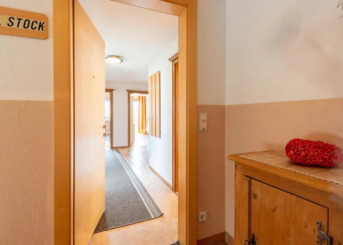 Vakantiehuis In Tyrol Near Lift *